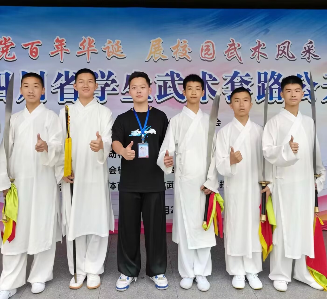 黄楚添：能文能武，笃行不怠